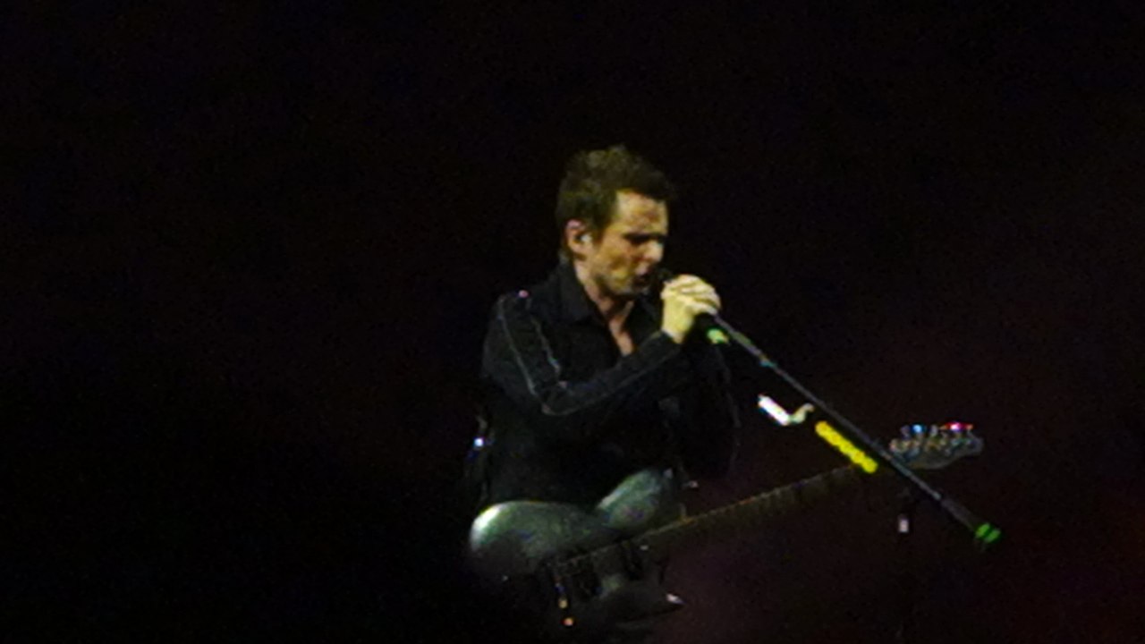 Muse - Hysteria