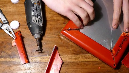 Whats Inside an Etch A Sketch ? - Inside Out
