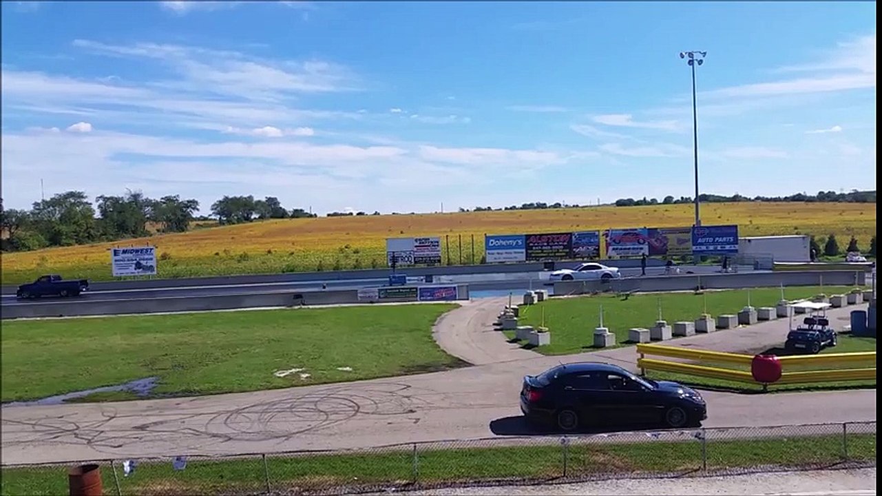 99-04 Ford Mustang vs 99-03 Ford F150 Lightning Drag Races