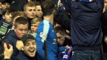 La célébration de Halliday avec les fans des Rangers