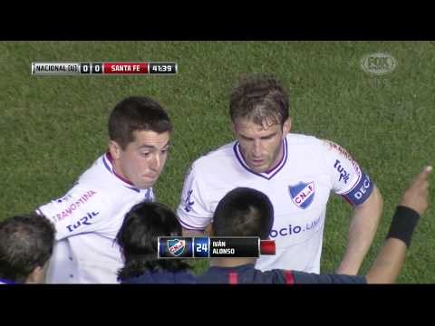 ¡Partido caliente! Tumulto y dos expulsados