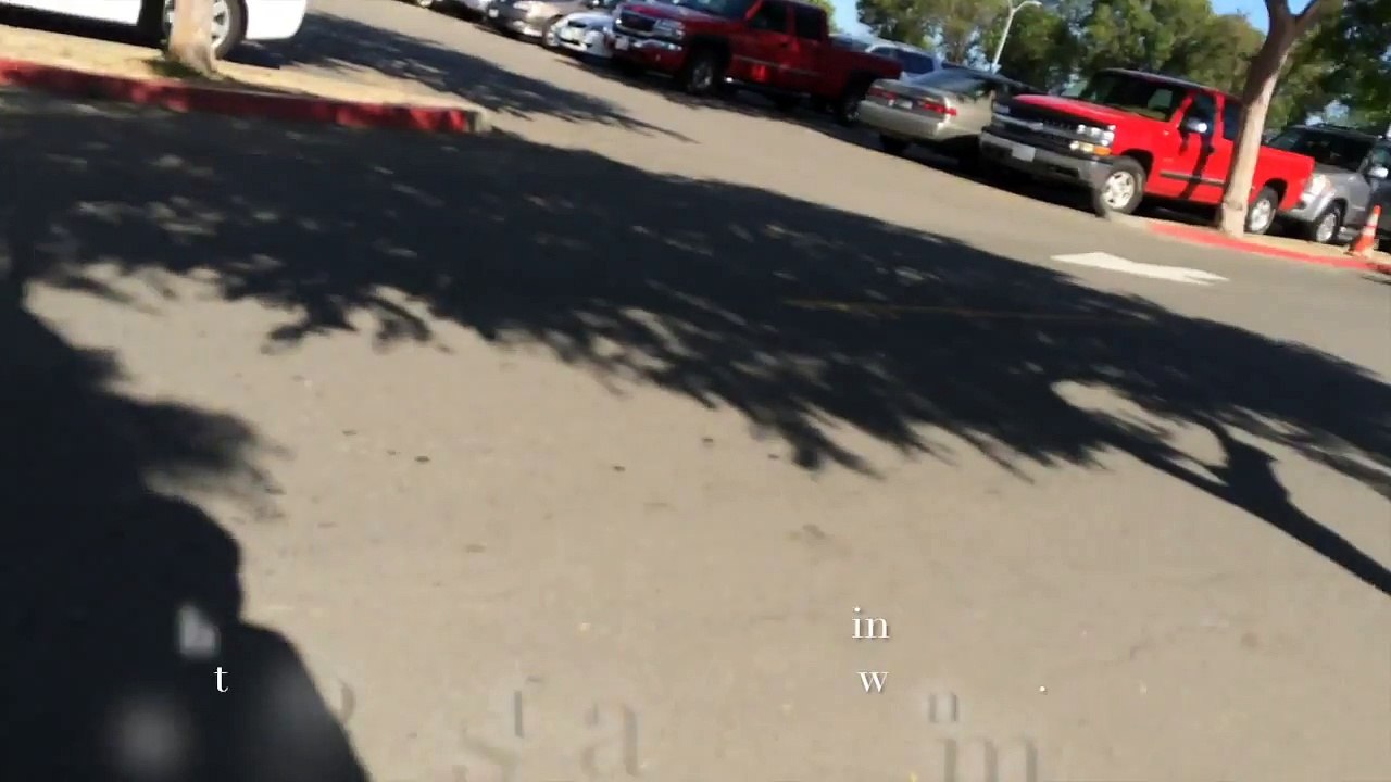 Dying car alarm drops a beat