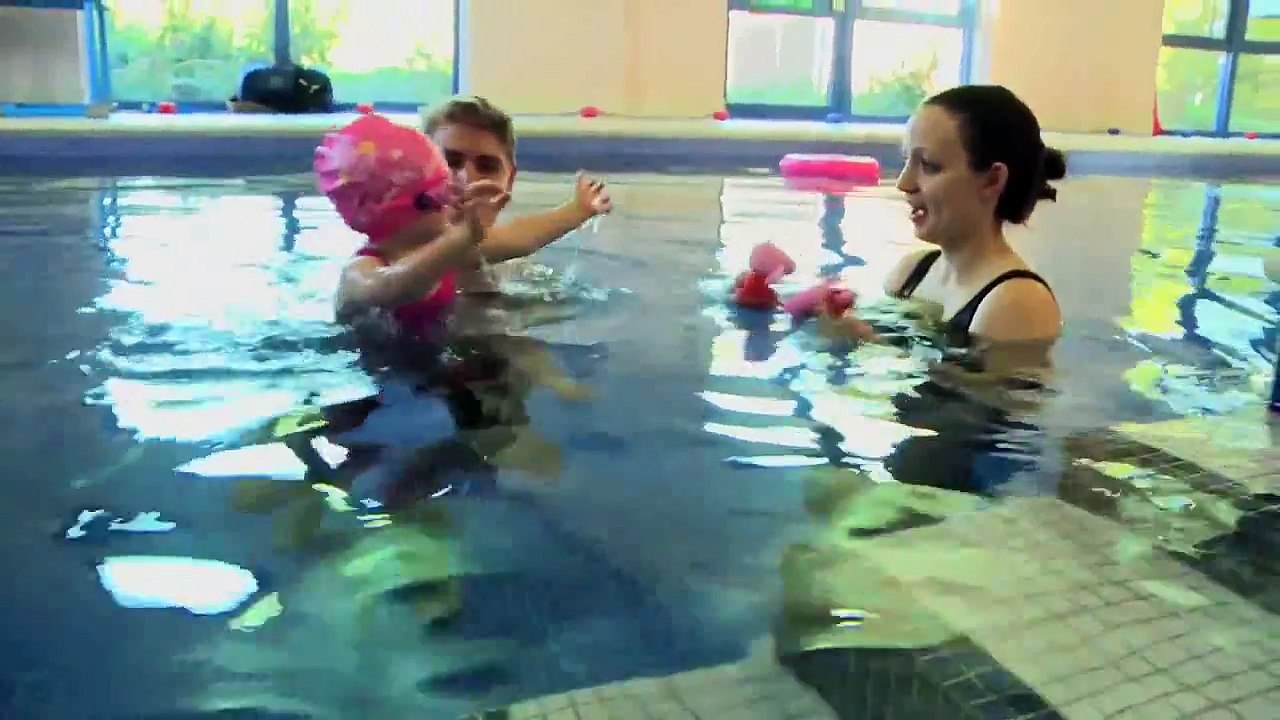 Peppa and Zoggs Swimming Tips 2