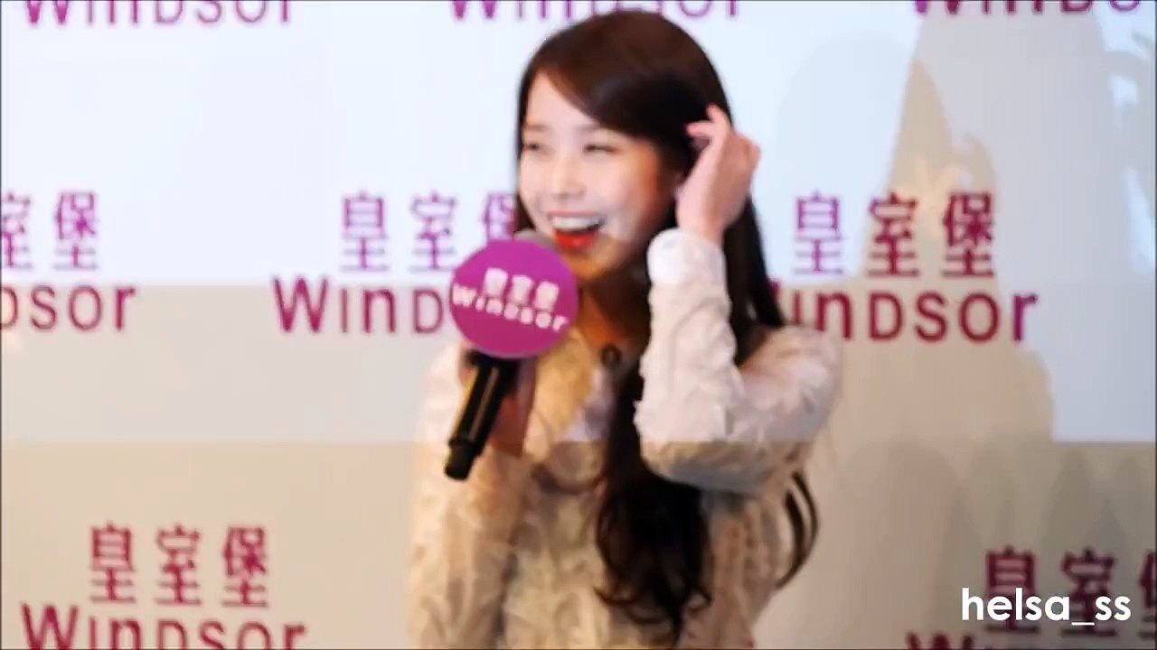 [HD] 151219 IU(아이유) - 囍帖街 (희첩가) (Cantonese Song) @ Hong Kong Windsor House x Peppa Pig Xmas Event