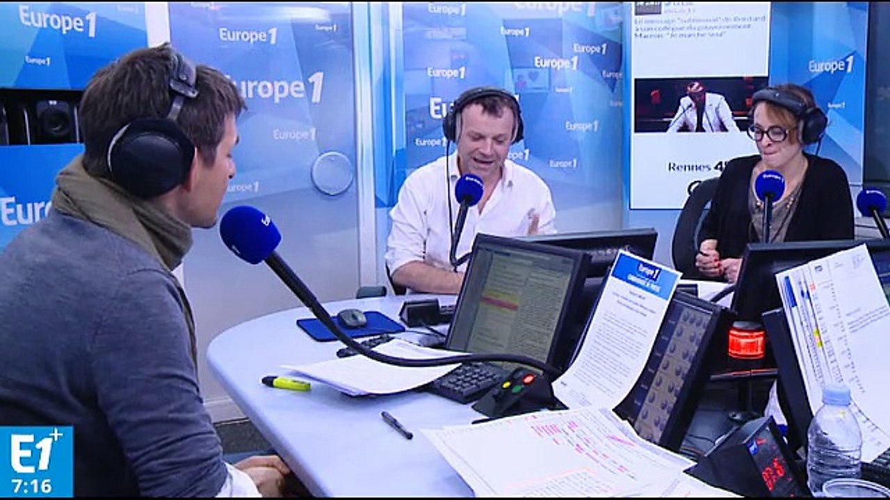 Emmanuel Macron en marche et Facebook qui accél...