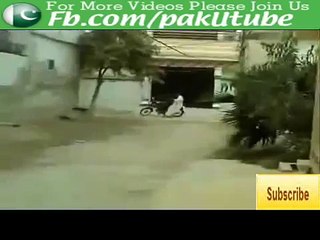 Funny-Pakistani-Lolz-On-Bike-hahahahaha