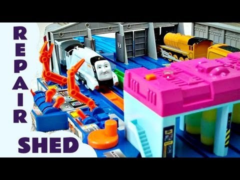 Takara Thomas And Friends Tomy Plarail ENGINE REPAIR SHED Kids Toy Train Set Thomas The Tank Engine