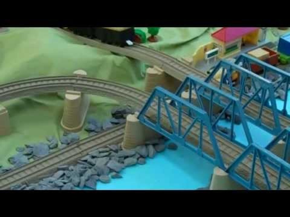 Thomas & Friends Brendam Shipping Cars Kids Toy...