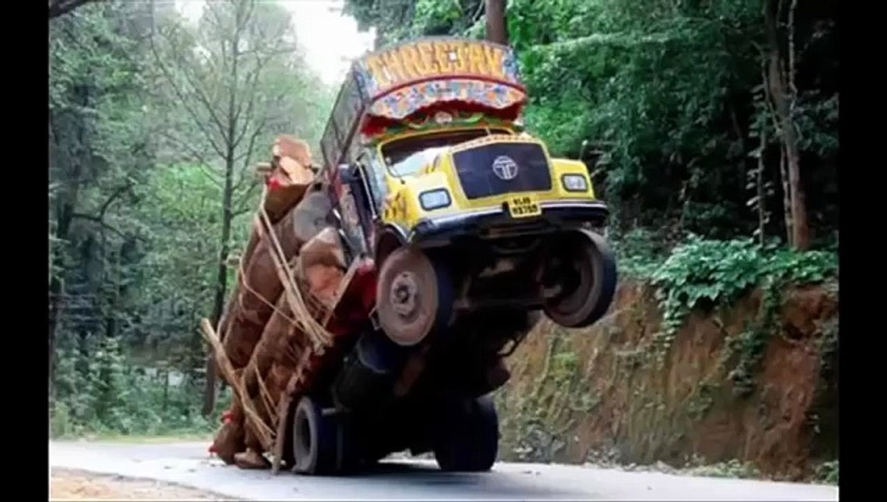 Funny Vehicle Whatsapp Video 2016