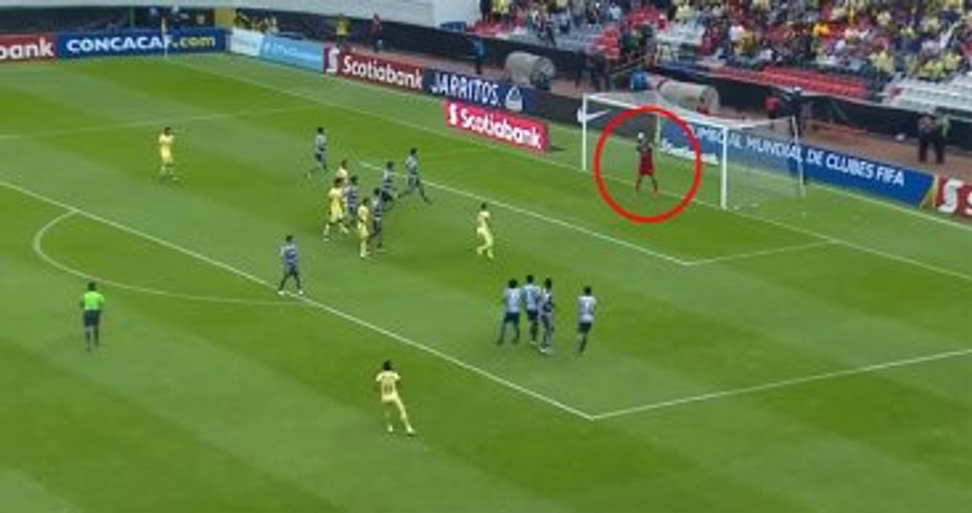 Böyle Kaleci Düşman Başına! Yaptığı Hata Finale Mal Oldu