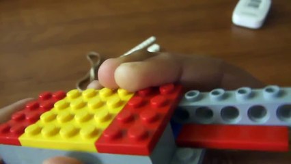 How to make a small lego gun