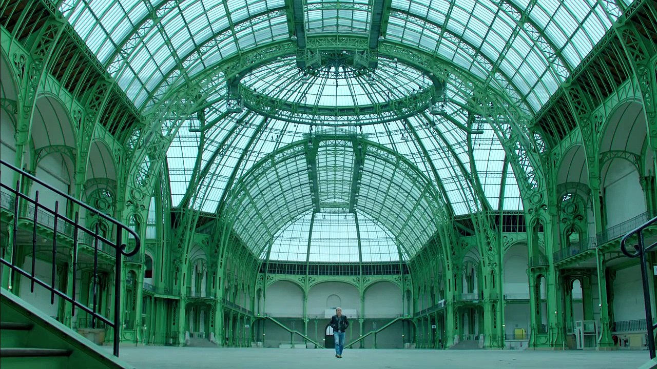 Renaud - Toujours debout (Clip officiel)