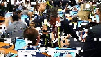 لجة برلمانية في البرازيل تتحدث عن تلاعب بالميزانية قد تطيح برئيسة البلاد