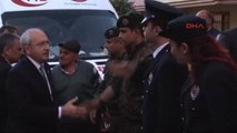 Kılıçdaroğlu, Silopi'de Şehit Olan Polis Yaşar Yavaş'ın Ailesini Ziyaret Etti