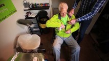 Un homme de 104 ans devient la personne la plus âgée à se faire tatouer !