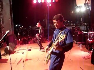 SONIC BAND BALI arr. Iwan Fals "BONGKAR"