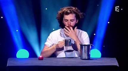 Пьяный фокусник. Отличный номер!