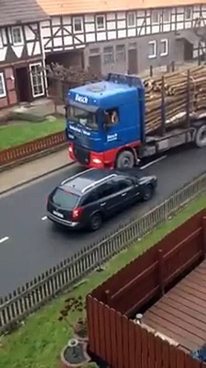 Stopid Car Draiver