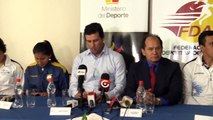 Nadadores ecuatorianos retornan tras grandes resultados en Sudamericano