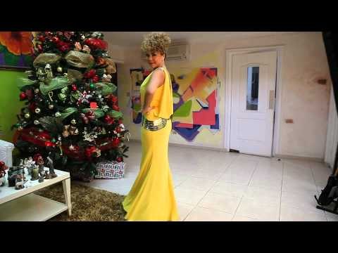 Fiestas de Fin de Año: Radiante amarillo, vestido completo