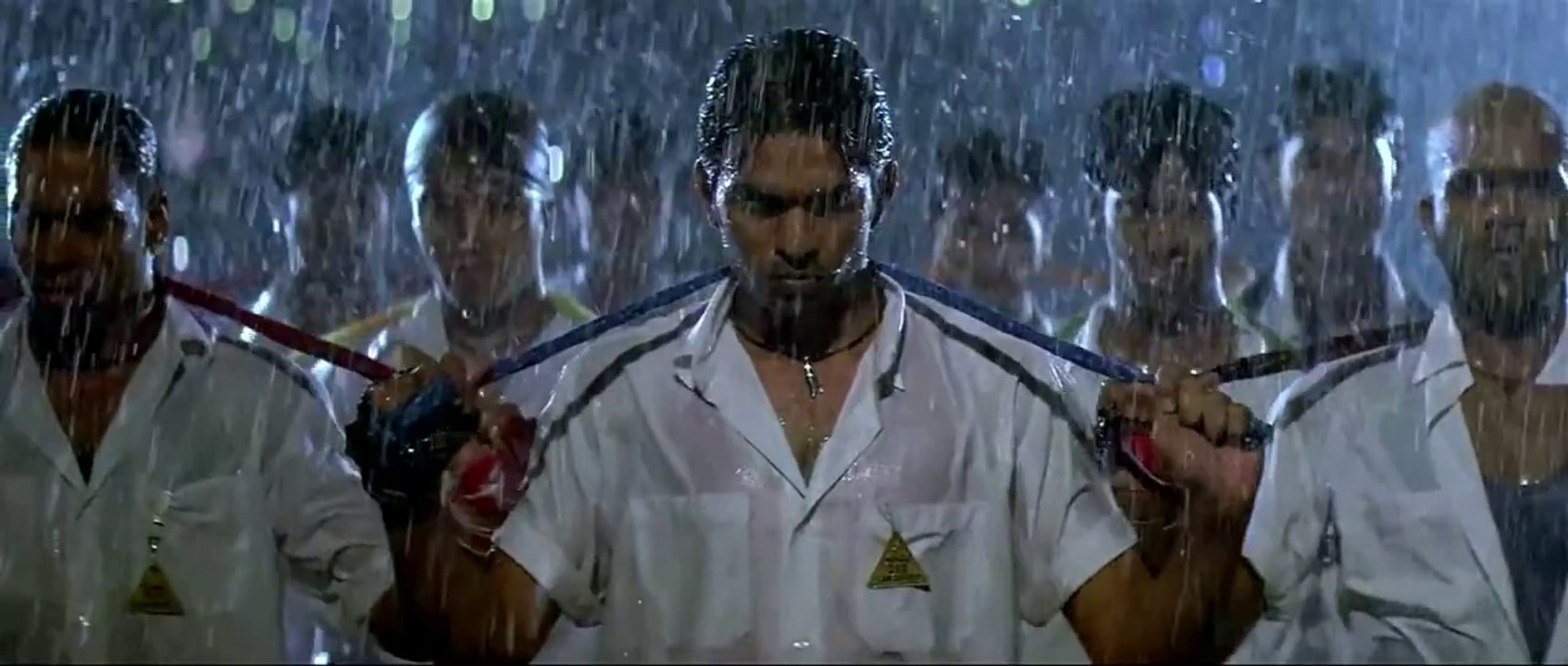 Dilbara Dilbara - Song - DHOOM HD 1080p Lyrics(in description)