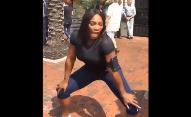 Serena Williams donne un cours de twerk très sexy (vidéo)