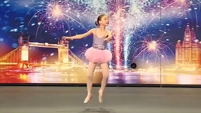 Cette petite fille a failli se faire buzzer, mais quand les juges ont vu ce qu'elle proposait, ils sont restés bouche bé