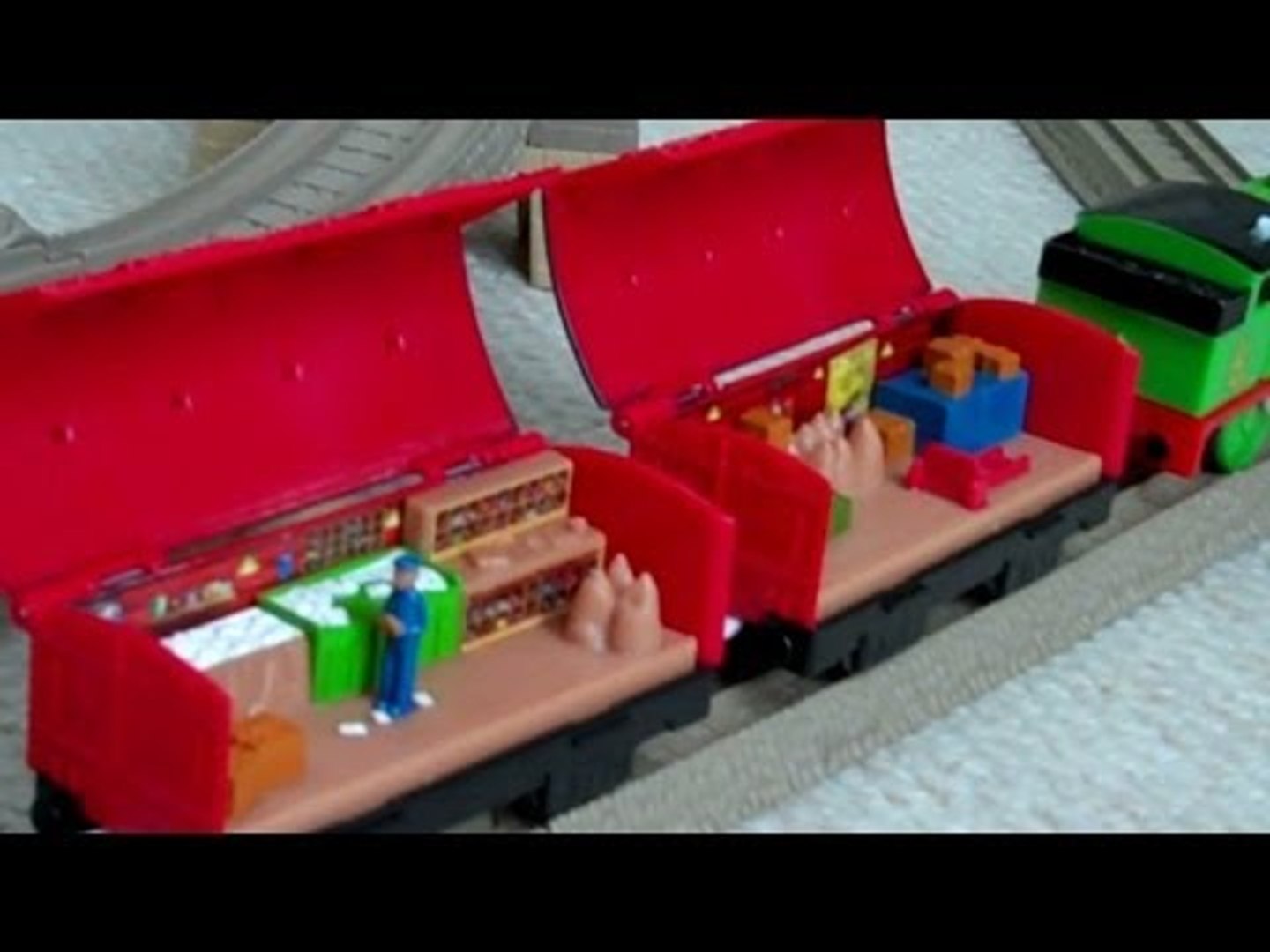 Trackmaster SEE INSIDE CARS - MAIL CARS Kids Thomas The Tank Toy Train Set  Thomas The Tank Engine - video Dailymotion