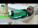 Trackmaster PETER SAM on a Large Thomas The Tank Engine Train Set Kids Toy train Set Thomas The Tank