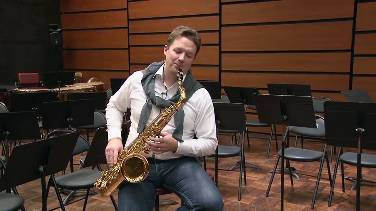 Alexandre Doisy (Tenor & Baritone saxophones) English voice over