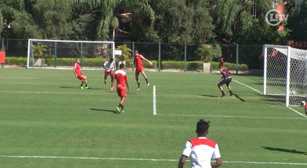 Download Video: Sub-20 domina e vence reservas do São Paulo em jogo-treino