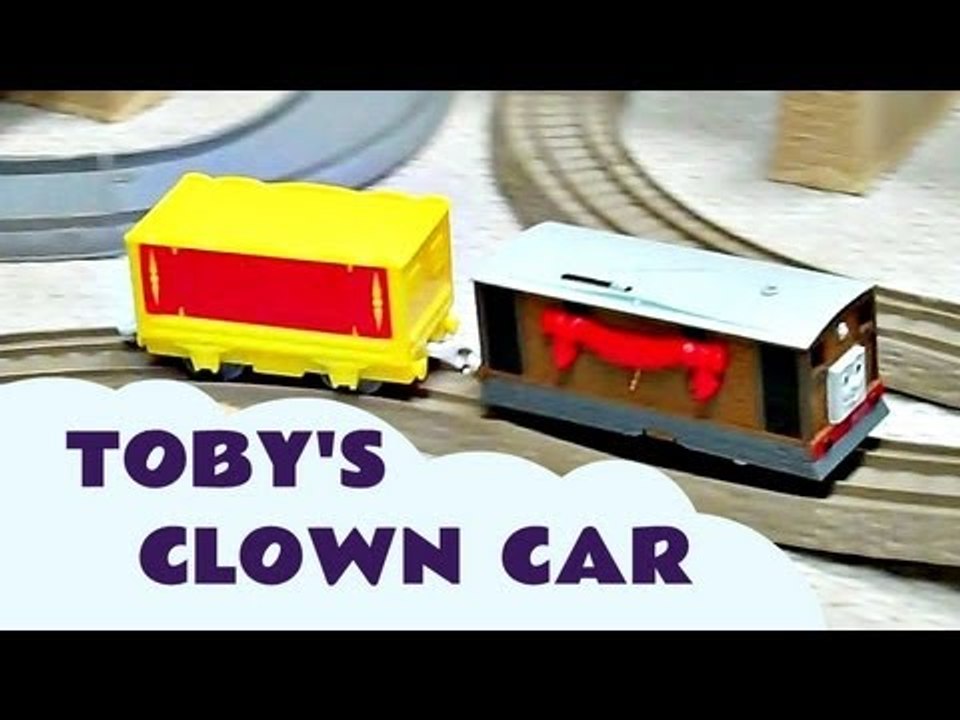 Trackmaster TOBY & THE CLOWN CAR  Thomas The Train with Pop Out Car kids Toy Train Set