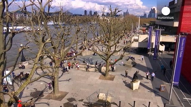 El regulador financiero británico pide a las entidades que detallen sus relaciones con Mossack Fonseca