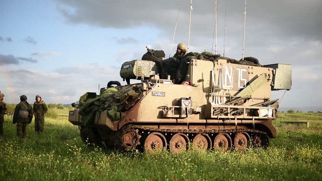 Артиллерия ЦАХАЛа готова применить ракеты Ромах против Хизбаллы .