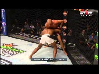 Cierre con broche de oro