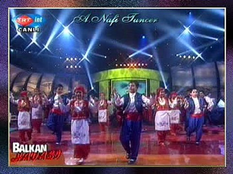 ÖZEL EVRENSEL İLKÖĞRETİM OKULU HALK OYUNLARI EKİBİ-Rumeli Yöresi Oyunları (2)