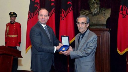 Zija Çela, “Nderi i kombit” - Top Channel Albania - News - Lajme