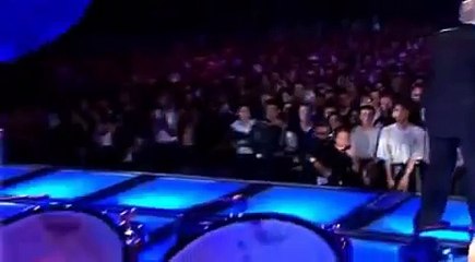 Phil Collins - En Concert a (Paris 2004) 23