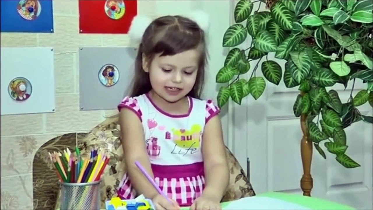 funny babies roller skating