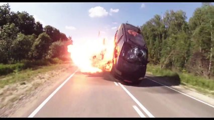 Hardcore Henry Movie CLIP - Living on the Edge (2016) - Action Movie HD