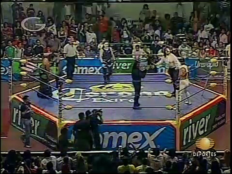AAA-SinLimite 2009-03-20 Madero 03 Charly Manson, El Mesias & X-Pac vs. La Legion Extranjera