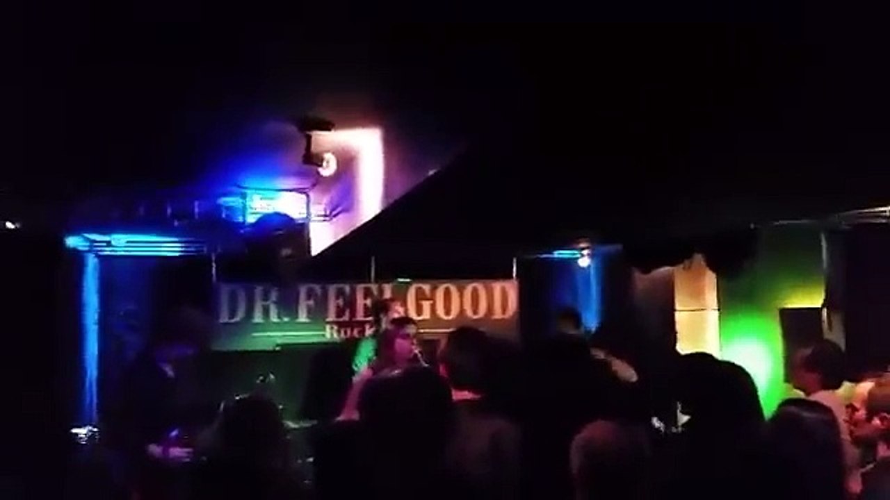 Laura Cox "La Grange" (ZZ TOP) Dr Feelgood Bar, Paris 07/04/2016