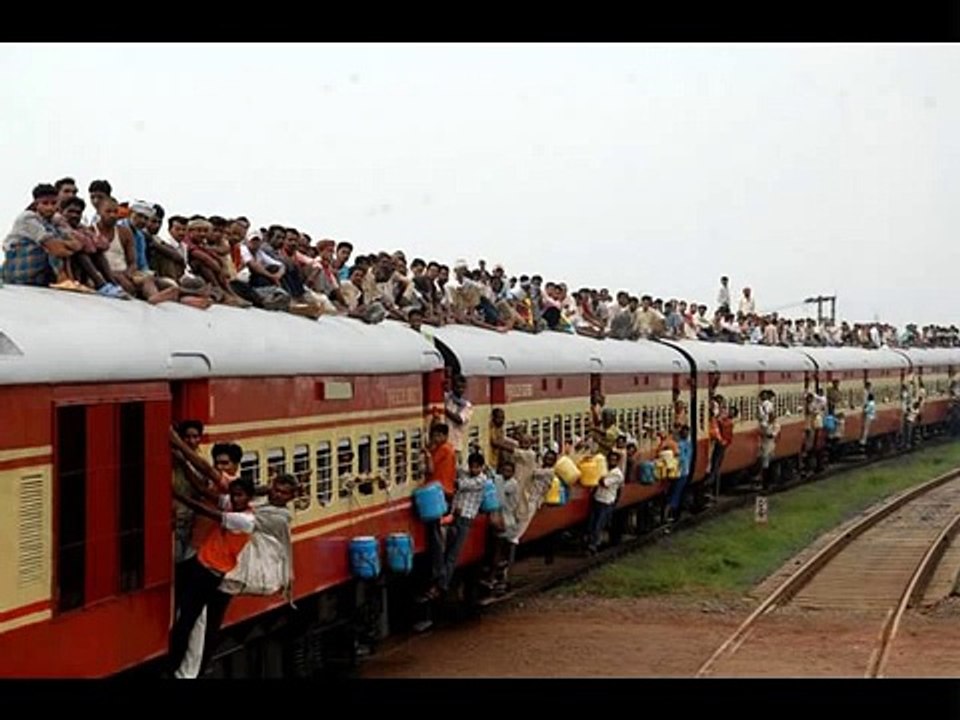 Funny India - Too Crowded