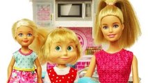 Barbie Maşa ve Chelseaye Pasta Yapıyor!