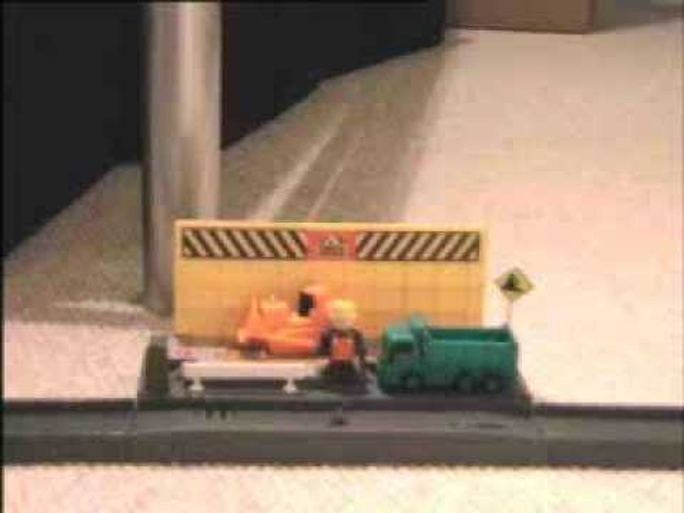 Tomy Thomas The Tank Road Construction Site Works with Bertie Kids Toy Train set Thomas Friends
