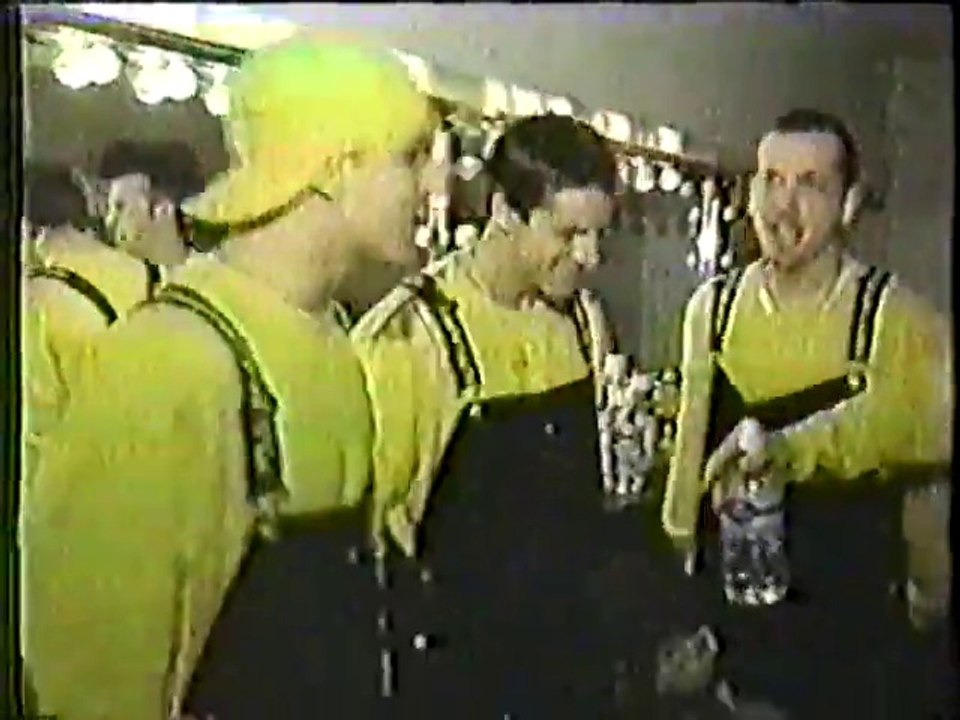 98 Degrees MP Fax Montreal Spectrum, 10-97