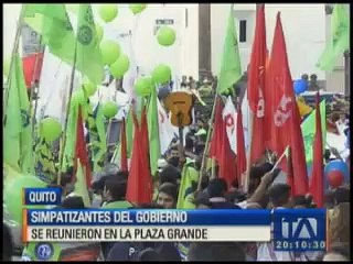 Simpatizantes del Gobierno se reunieron en la Plaza Grande
