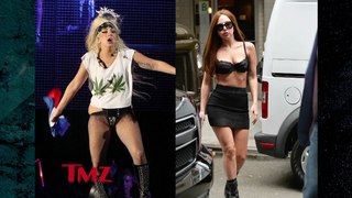 Lady Gaga Walking New York In A Bra