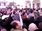 إقتحام مقر حزب بن علي فيديو لحزب بن علي الرئيس المخلوع