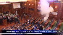 PROTESTY POCAS INAUGURACIE KOSOVSKEHO PREZIDENTA